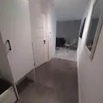 Superjednoska Spodek Centrum Nowoczesny Wifi * Katovice